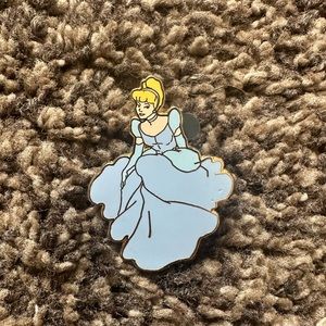 Disney Cinderella Pin